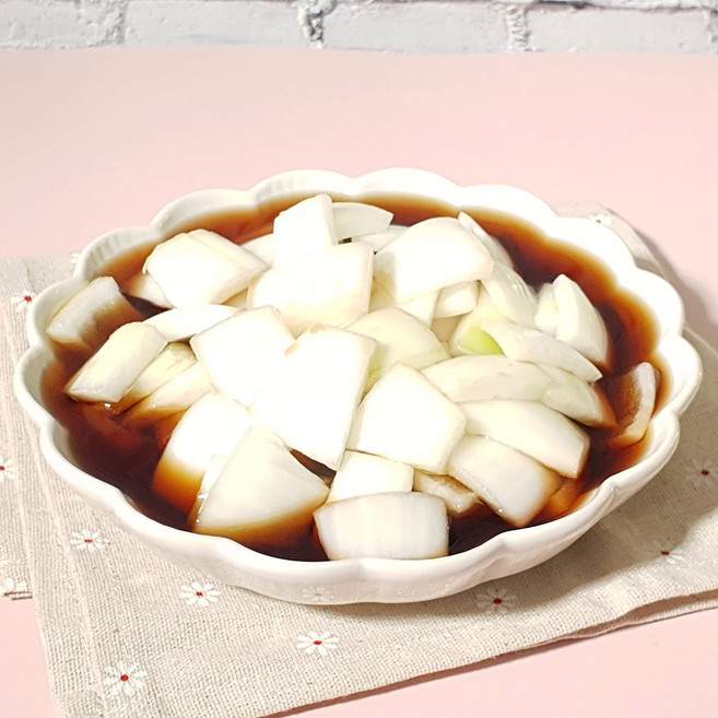 [수미푸드몰] 바로만든 아삭달근한 양파장아찌 1kg, 1개