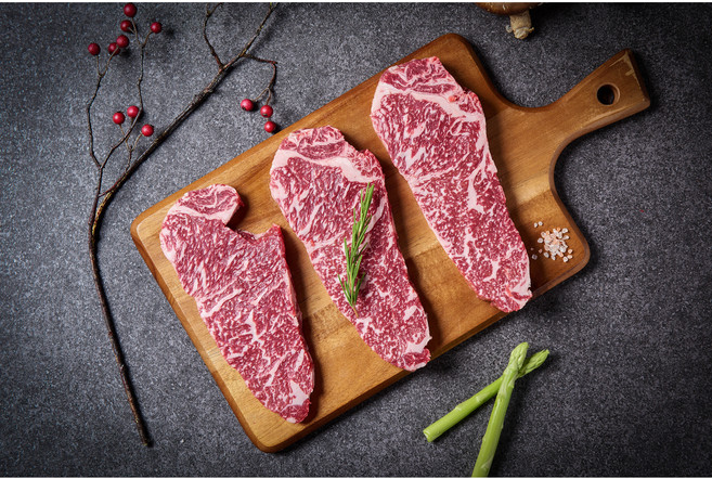 [봉화신덕산한우]봉화 한우 1등급 채끝 구이용 (냉장) 단품, 1개, 300g