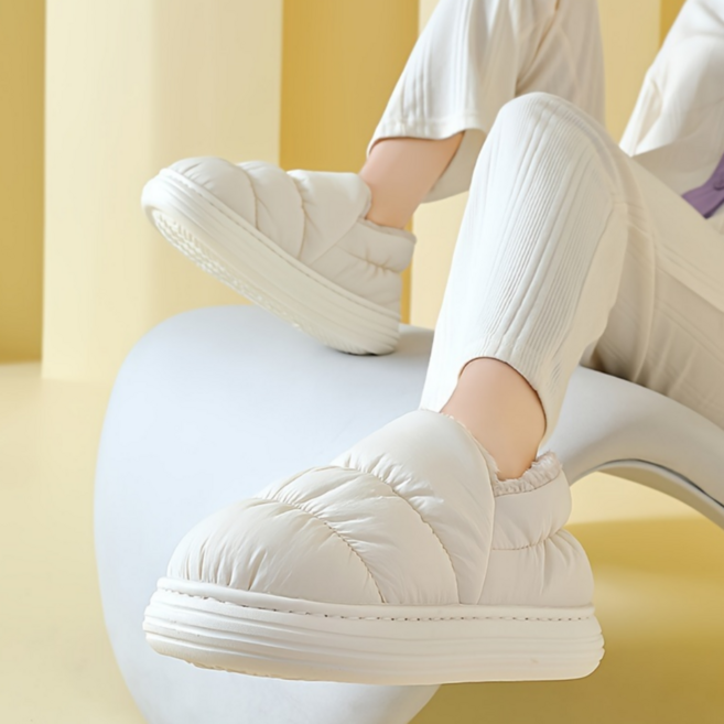 남녀공용 폭신한 패딩 털안감 사무실 실내화 슬리퍼