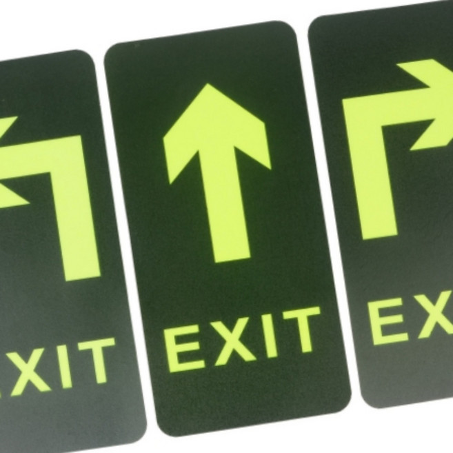 EXIT 축광 표시판 팻말, 직진