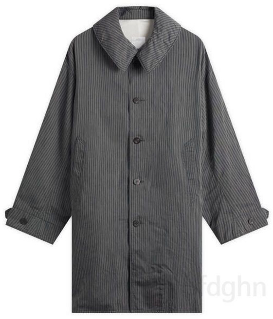 남성 봄 가을 스트라이프 자켓 캐주얼 데일리 스타일 남자 재킷 모던한 디자인 외출용 패션 아이템 트렌디한 착용감 좋은 남성용 아우터