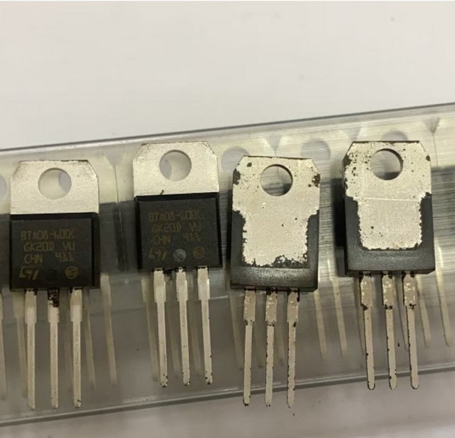 BTA08-600C 雙向可控硅 600V/8A TO220 腳輕微氧化, 1個