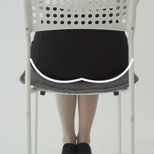 바디연구소 집중방석 의자방석 수험생 사무실 직장인 필수품 43cm