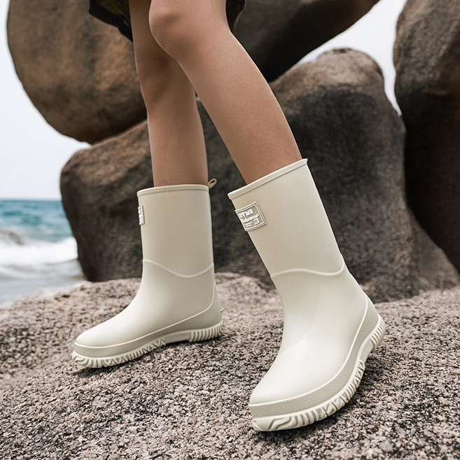 YANGTA 여성 심플 미들 장화 미끄럼방지 레인부츠 XJ-1005