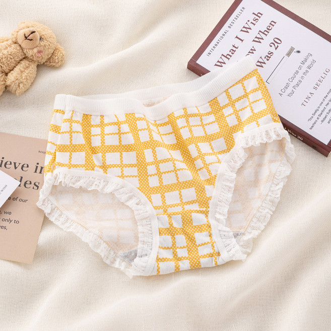日系可愛小熊蕾絲花邊少女內褲 純棉 中腰 三角內褲, 黃色格子,L