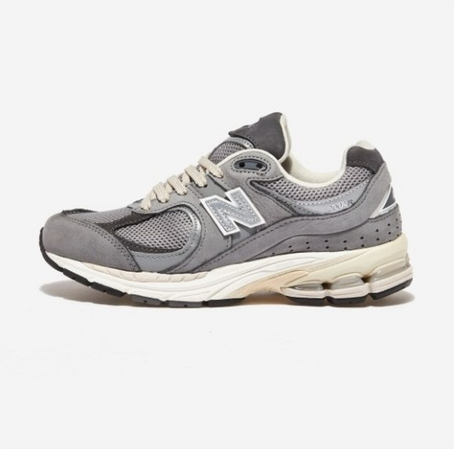뉴발란스 2002 운동화 M2002RNM