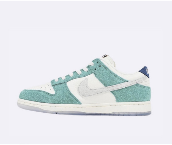 나이키 X 카시나 덩크 로우 로드 사인 캐치트렌디