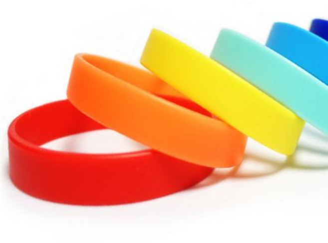 - [반디야] 국산 무지 실리콘팔찌