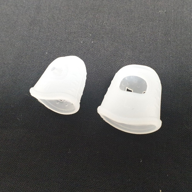 슈페라 손가락 실리콘 엄지 골무 칼림바 기타골무 사무용 작업용 10p, 20개