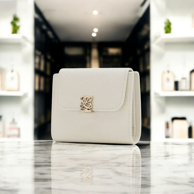 정품보장 루이까또즈 여성 소가죽 반지갑 아이보리 지갑 선물추천 여자 지갑