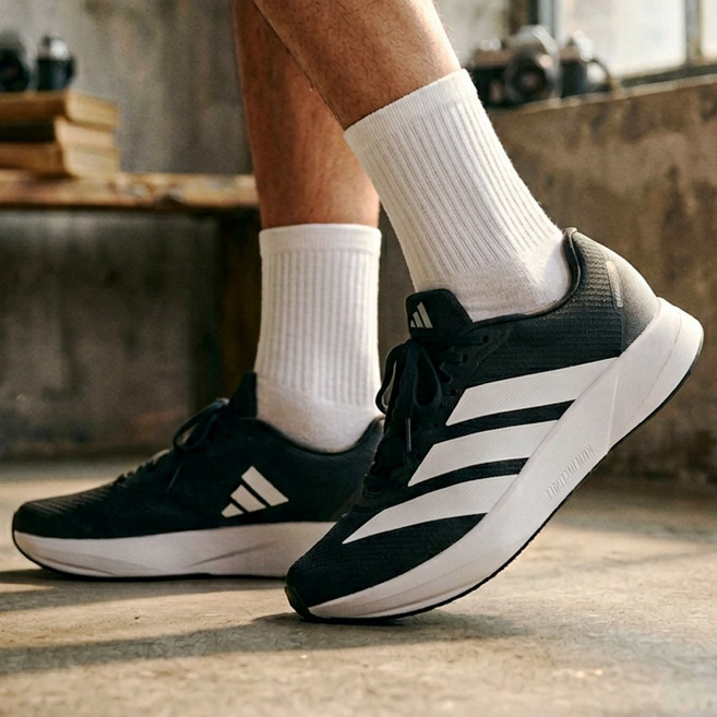 아디다스 런닝화 헬스 러닝 트레이닝 남녀공용 운동화 러닝화 (PO짐쌕 지급)