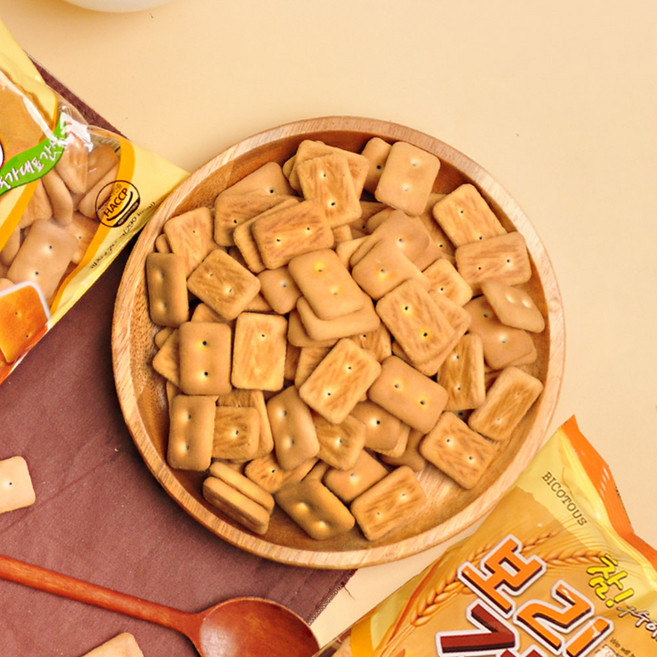 [국산 보리가루] 추억의간식 고소한 보리건빵, 15개, 70g