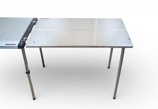 BILOC RIBERA TABLE 延伸桌, 銀色