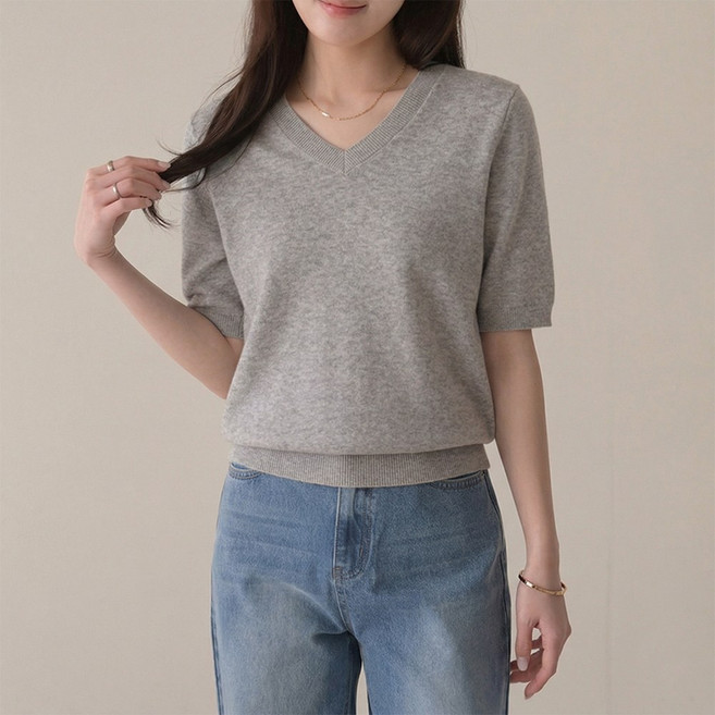 데일리앤 비토 14컬러 부드러운 여성 브이넥 기본 무지 5부 반팔 니트 티셔츠