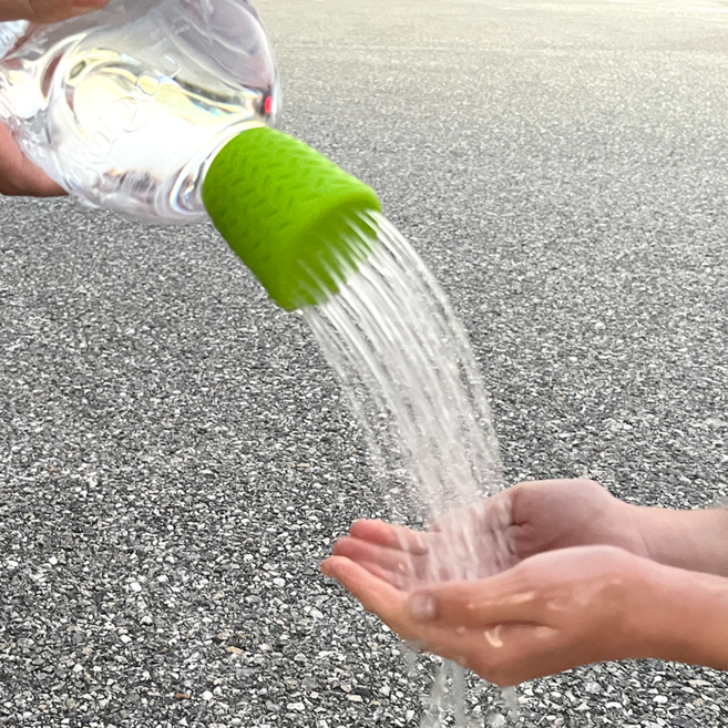 마켓피아 휴대용 샤워 헤드 펫샤워 캠핑 차박 페트병 간이샤워기 분무기, 2개, 연두