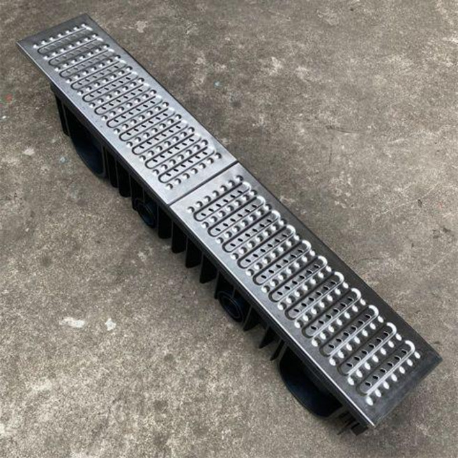 HDPE排水溝U型槽 1000mm 長 附不鏽鋼蓋板, 1個, 250*250*1000