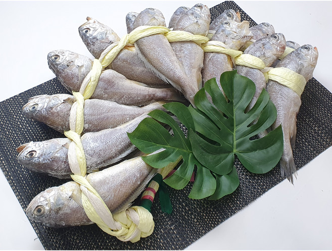 (재주문 높음)산지직송 법성포 영광굴비 가정용세트 20미 1.4kg, 법성포 영광굴비 가정용세트 20미 1.8kg, 1세트