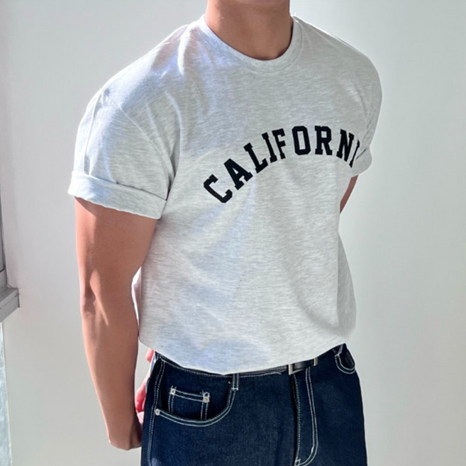 고즈웰컴퍼니 남성 어깨 넓어보이는 세미 머슬핏 반팔 티셔츠