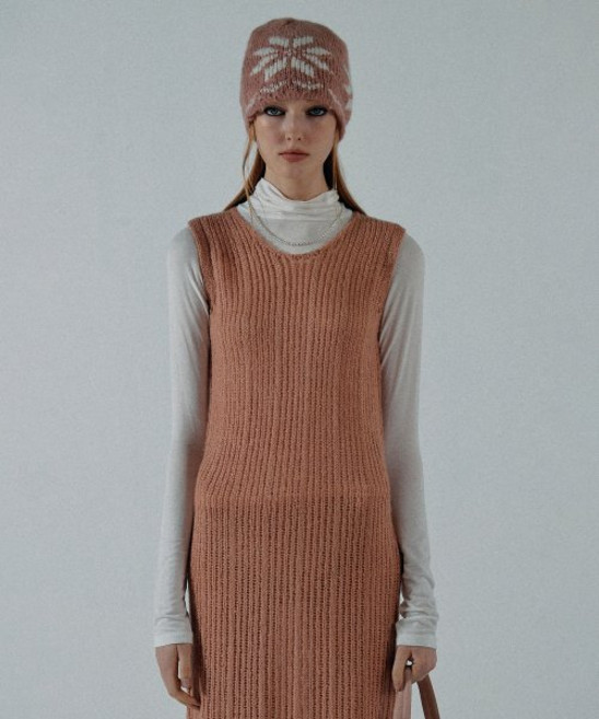 SCULPTOR Classic Sheer Turtleneck White