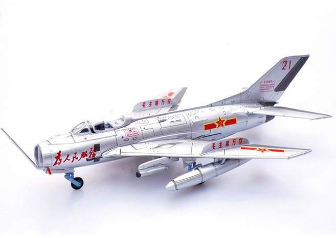 아시아나항공 아시아나 보잉747 비행기 모형 172 스케일 j-6 파이터 하이난 항공, 1개