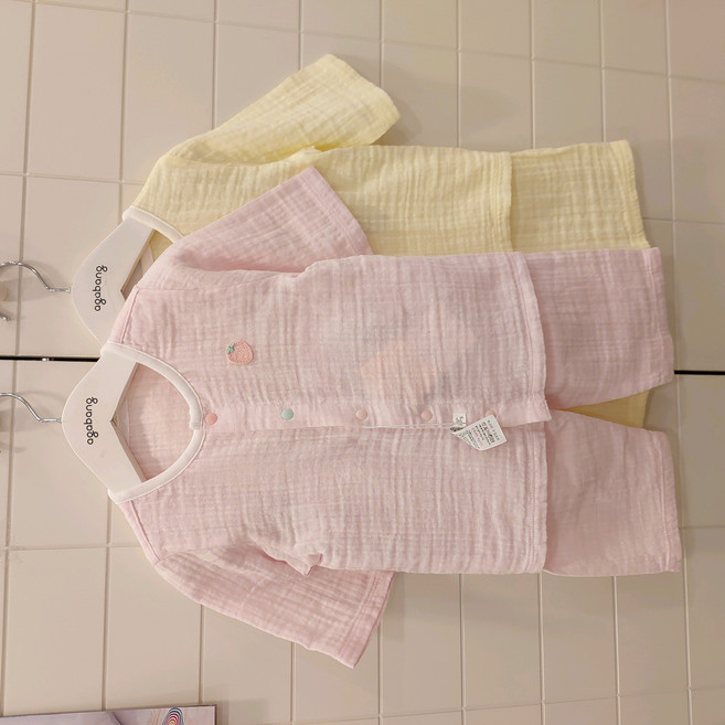 아가방 NC청주점# 26년여름신상~무형광원단~거즈면으로 살에 닿는 부분이 적어 시원한 오픈 내의/스냅단추