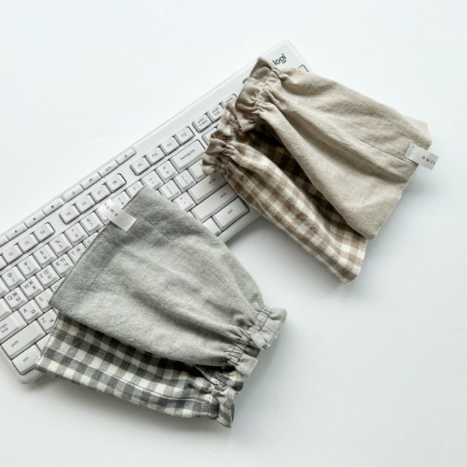 당일출고!! 1+1 달라홈 여성팔토시 2개세트 양면 핸드메이드 사무용 토시 주니어 순면 사무실 작업 운전 짧은 덧소매 반 여자 미니 네일샵 체크 고급, 베이지1쌍+그레이1쌍, 1개