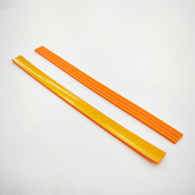 잘라쓰는 캐리어 바퀴 커버 무소음 충격흡수 실리콘 보호 테이브 8p