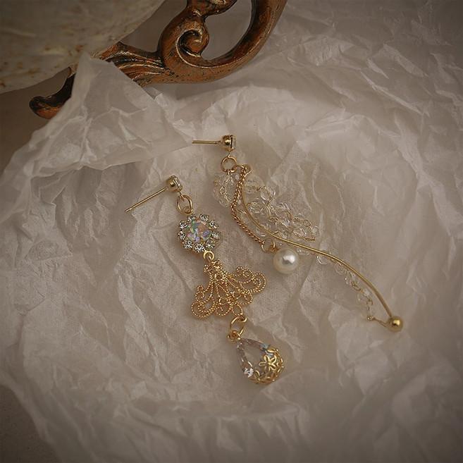 안나블링 스칼라 큐빅크리스탈 은침귀걸이