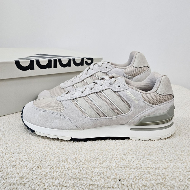 아디다스 남성 러닝화 발편한 운동화 레트로 스타일 캐주얼 가벼운 조깅화
