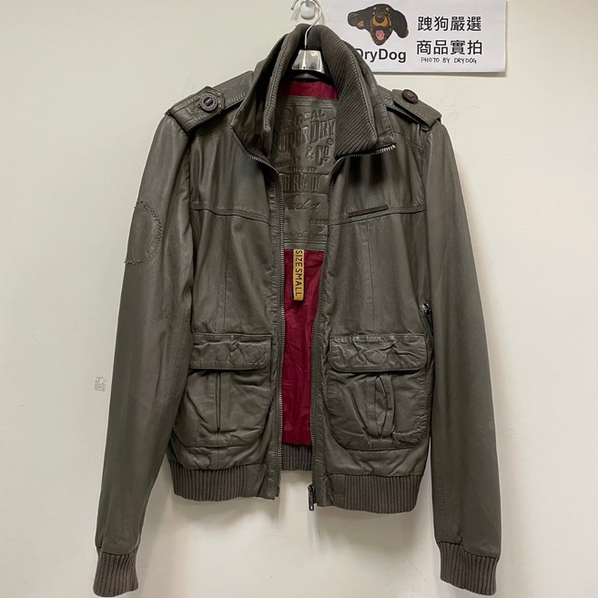 極度乾燥 Superdry Brad Bomber 真皮皮衣 縮口合身紅內裡 飛行夾克, 灰色,S, 1個