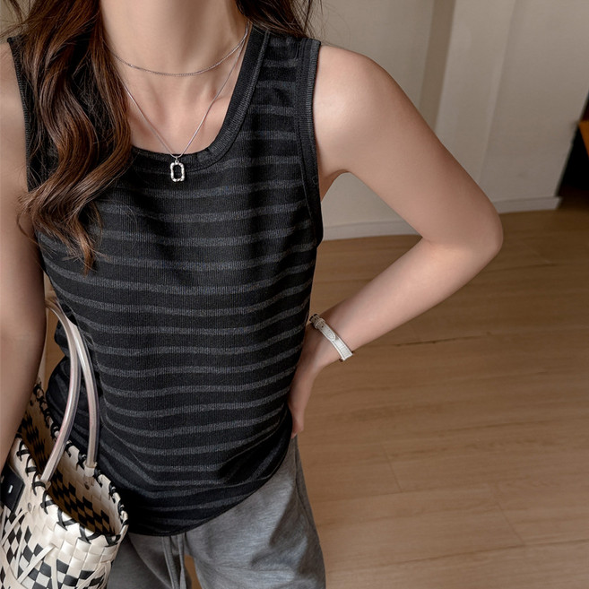 여성 캐주얼 민소매 스트라이프 나시티