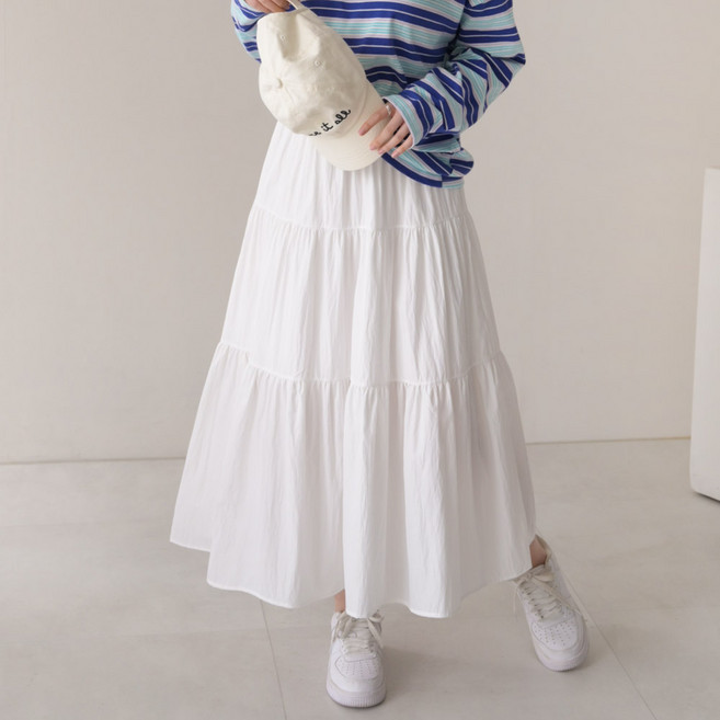 데일리앤 코이뉴 바스락 밴딩 셔링 캉캉 플레어 롱 화이트 스커트 봄 여름