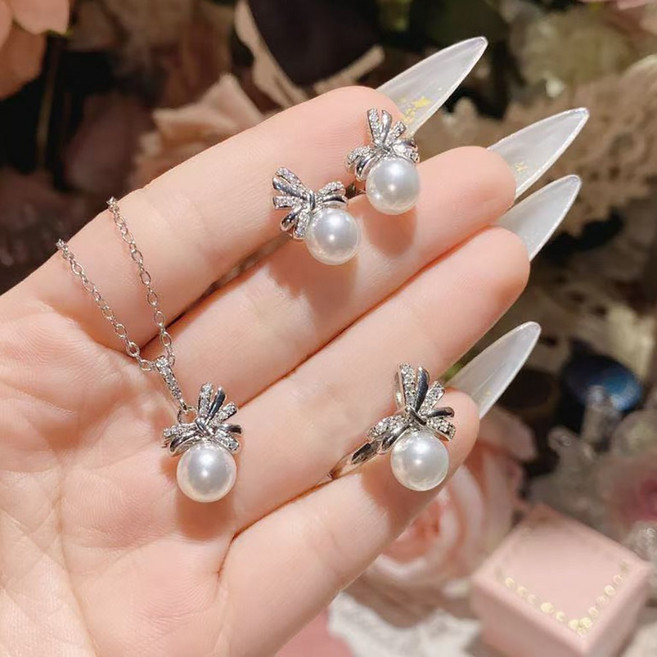 ROYALBELLE 여성 3종세트 리본 진주 목걸이 + 귀걸이 + 반지 우아한 쥬얼리 액세서리 D01031717