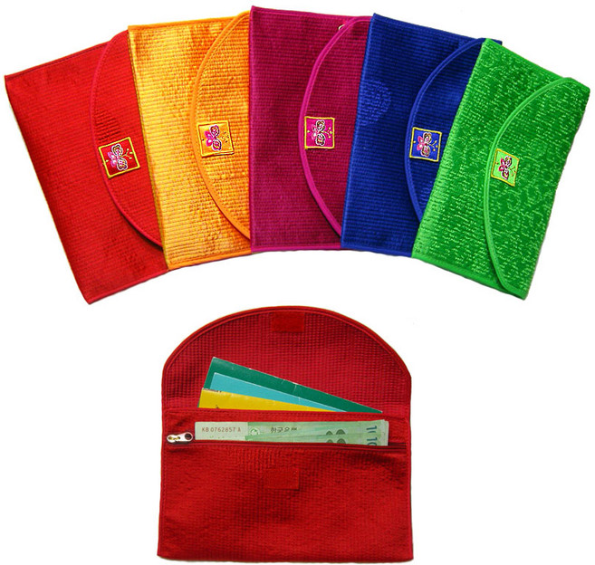 (주)파앤카코리아 T26.나비자수(지퍼)통장지갑 통장지갑