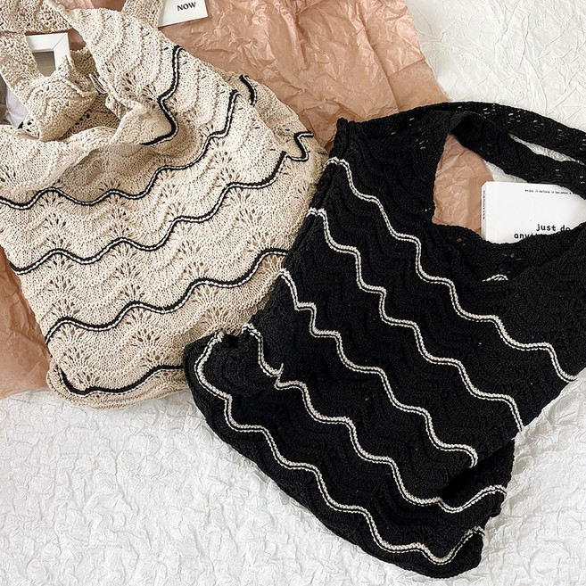 니트 펀칭 숄더백 데일리 여름 룩 완성 가방