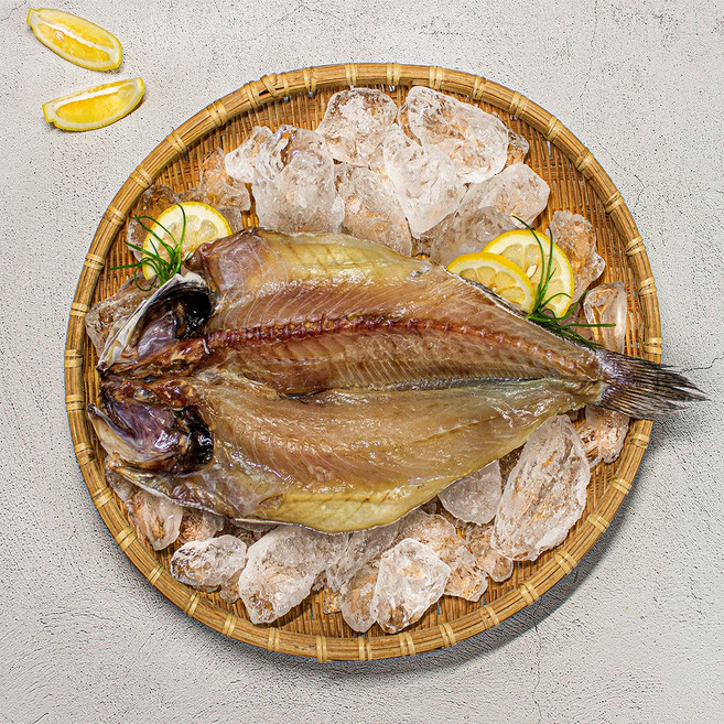 여수 민어 산지직송 자연산 손질 반건조 민어, 3개, 230g내외