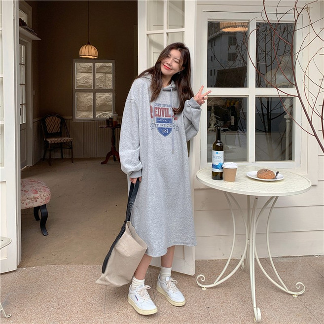크레스티 캐주얼 레터링 후드 기모 롱 원피스 슬릿 부드러운 맨투맨 원피스