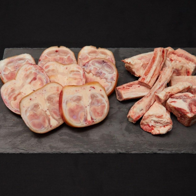 [마장동미친소] 국내산 한우1++ 우족 2~2.3 k[냉동]+갈비뼈1kg, 1개