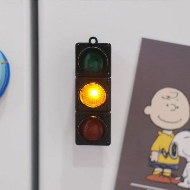 仿真微縮紅綠燈冰箱貼 磁吸裝飾 創意造型磁鐵, 紅綠燈   長