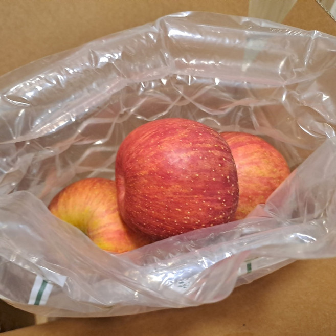 산지직송 사과 경북 프리미엄 고당도 특품 부사사과, 1박스, 1kg(가정용/5과-7과)