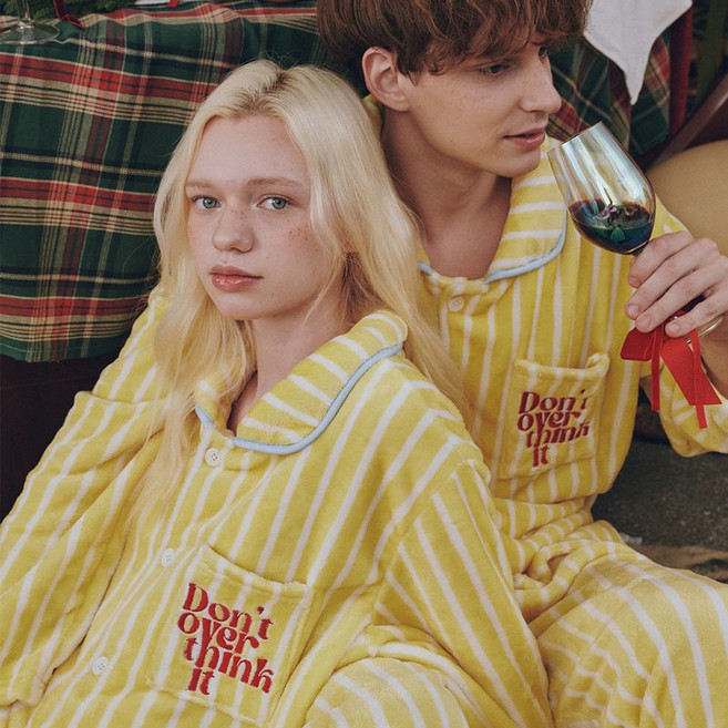 dAb 홀리데이 레터 수면 잠옷 상의 하의 GPJ17375