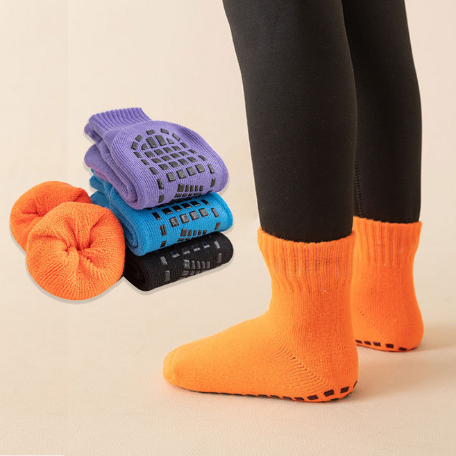 뿜뿜삭스 도톰 요가 미끄럼방지 양말 유아 아동 요양원 할머니 겨울 방한 논슬립 양말 5켤레 CW36