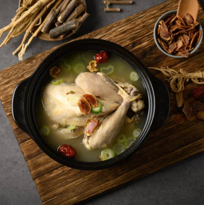 [우체국쇼핑] 순수람 진안 홍삼삼계탕 800g 1+1 800g*2개, 1개