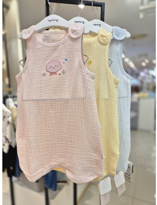 아가방[동아쇼핑점]# 25년S/S 유아 남아여아 쌍둥이 유아여름수면조끼/ 무형광 거즈소재/배앓이방지 새근새근 통잠가능/내의위에 아님단독으로 3가지컬러 / 거즈수면조끼