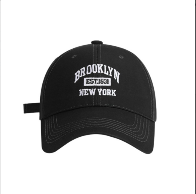 남녀공용 브루클린 심플 자수 볼캡 모자