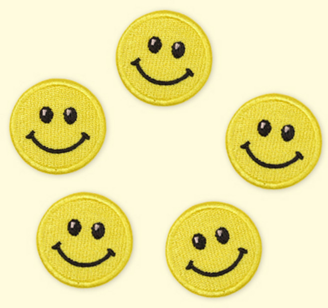 다리미로 붙이는 스마일 미니 와펜 열접착식 자수 패치 3.3 x 3.3 cm 5개 1세트