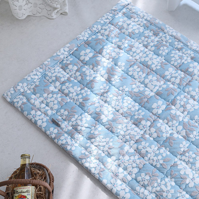 데코빙 폼폼 플라워 극세사 쇼파패드 5mm 착번아웃 밍크 소파패드 (3인용 4인용 돌쇼파)