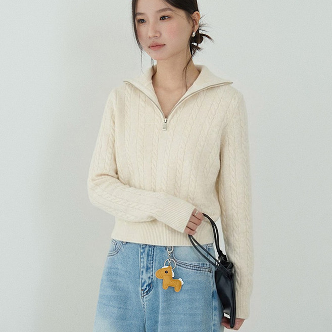타니즈 레티머 반집업 하이넥 여성 케이블 긴팔 니트