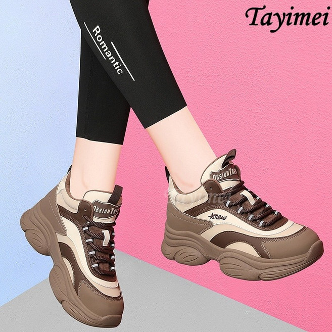 편안하고 두꺼운 바닥 튀김 거리 미끄럼 방지 아버지 신발 여성 판다 신발 일상 현발 작은 검은색 운동화 여성 운동화