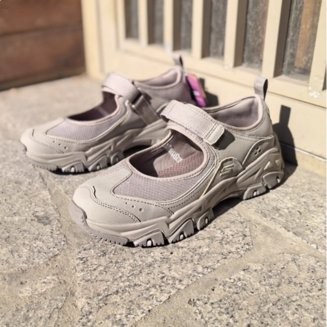 #해피데이#스케쳐스 여성용 여름 딜라이트 메리제인 쿠션 폼깔창 캐주얼 스니커즈 슬립온